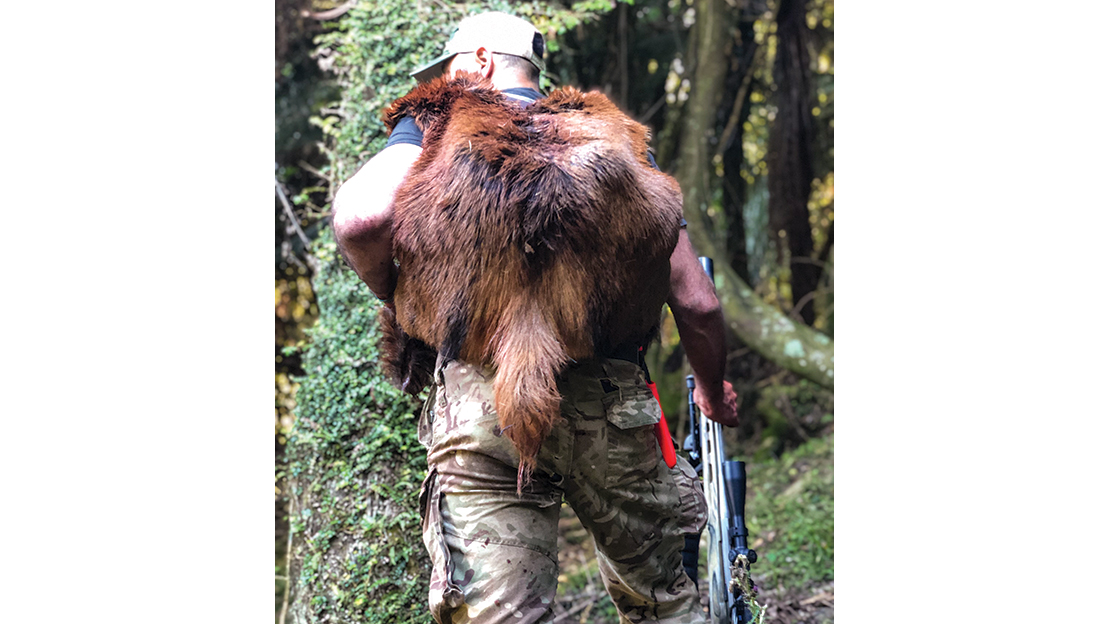 Moving through NZ’s tight bush is exhausting, especially when carrying a pack or an animal; but it’s even more tiring if you fight it and get frustrated. You cannot ever beat the bush! Take a break if it’s getting on top of you.