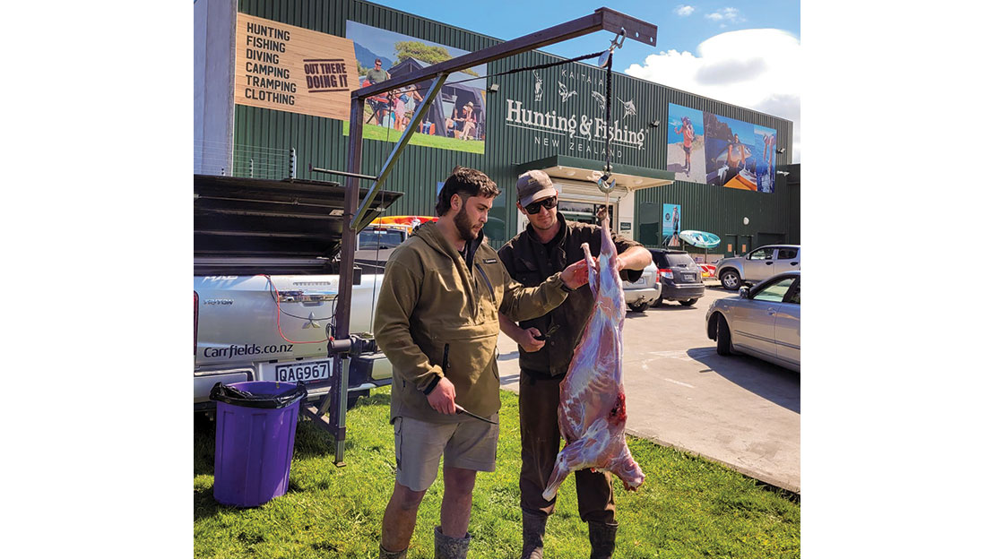 Kaitaia ‘Bush to Belly’ event butchery demonstration. Photo: DOC
