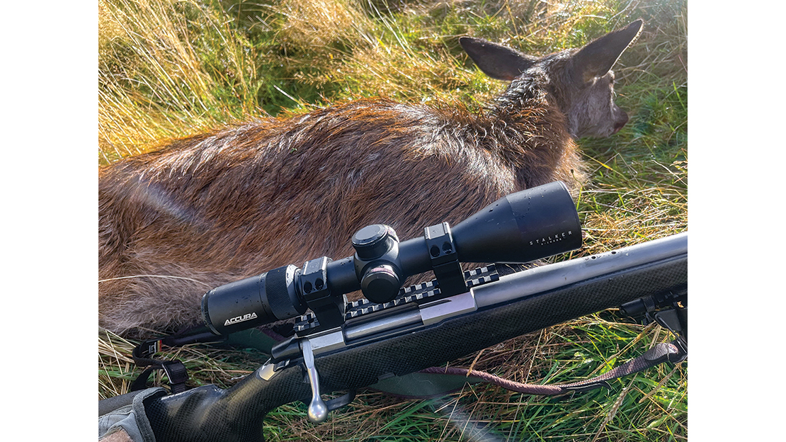 Faultless performance and solid optical clarity in a compact package – whether on the tops or in the bush, the Accura Stalker is highly versatile.